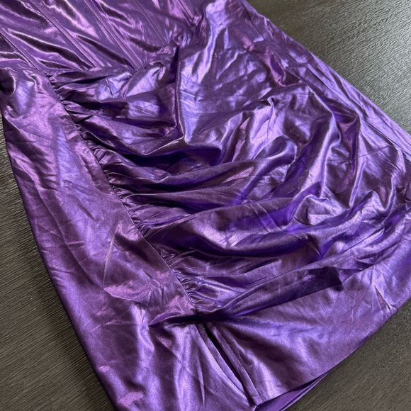 NWT Purple Metallic Neptune Mini Dress Corset Strapless Fashion Nova M - Picture 5 of 12